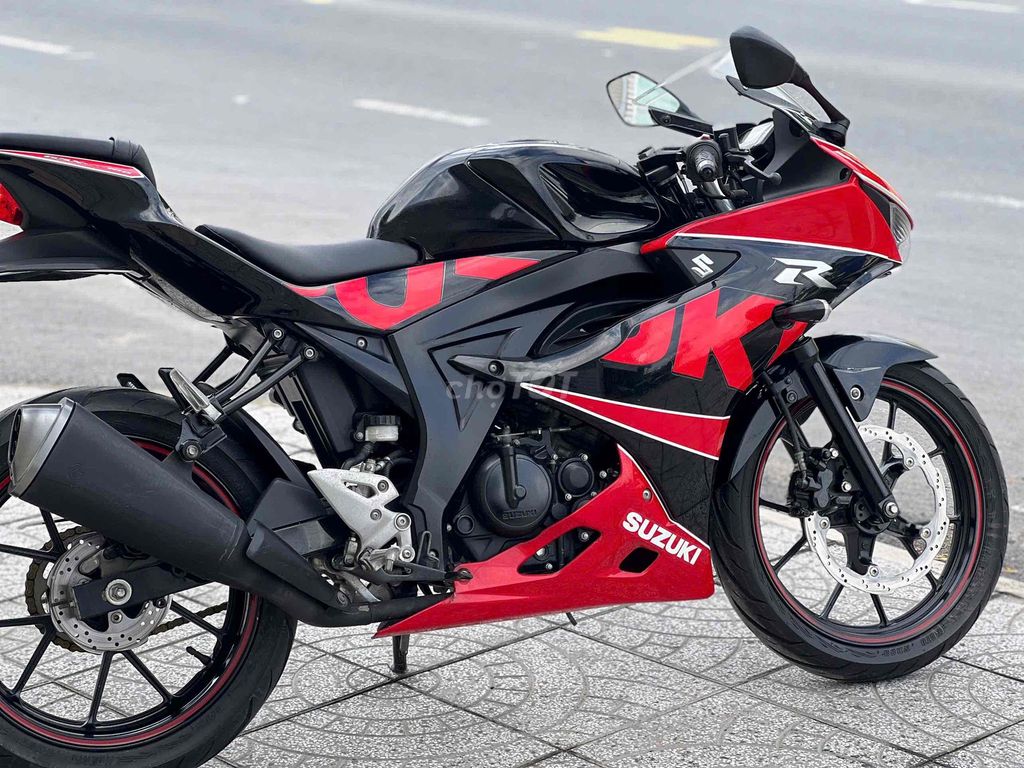 Suzuki GSX-R150 xe rất đẹp chạy lướt odo 9000km. Mua bán Xe máy tại Quận Ninh Kiều Cần Thơ được đăng bởi Cửa Hàng Xe máy Tân Lập Hưng hình 3