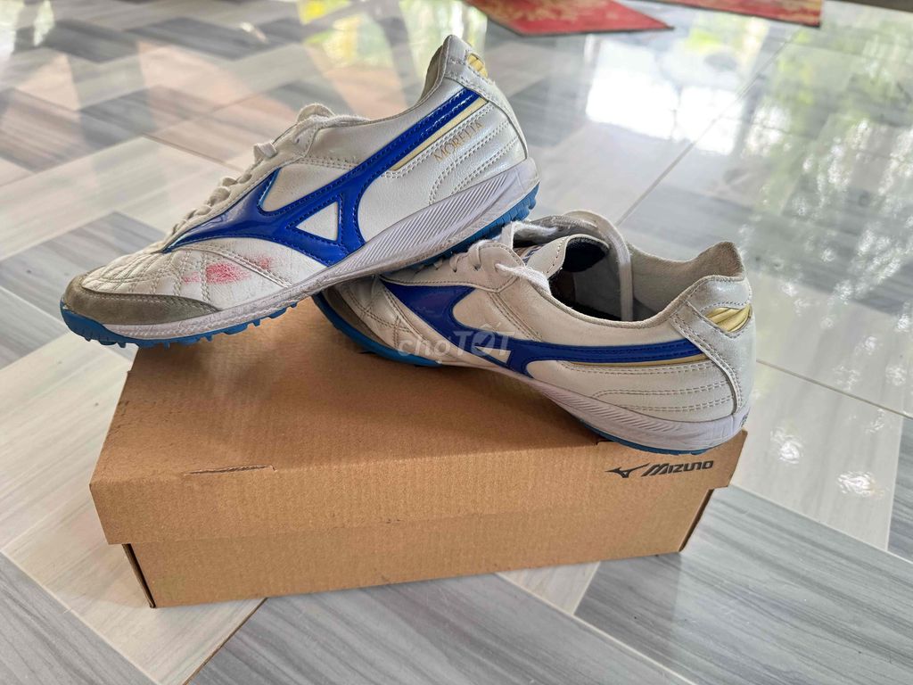 Giày đá banh Mizuno Morelia Nam size 39. Mua bán Đồ thể thao, Dã ngoại tại Huyện Châu Thành Tiền Giang được đăng bởi Phan tấn phát hình 1