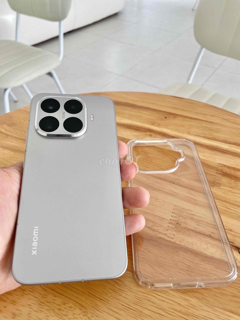 Điện thoại Xiaomi 15T Pro. Mua bán Điện thoại tại Thành phố Tuy Hòa Phú Yên được đăng bởi Nhi  hình 1