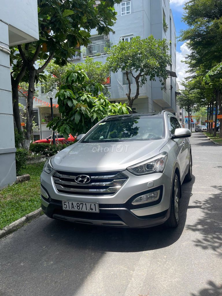 Hyundai Santa Fe 2014 2.4L 4WD - 90000 km - 1 chủ. Mua bán Ô tô tại Quận Gò Vấp Tp Hồ Chí Minh được đăng bởi Triết hình 1