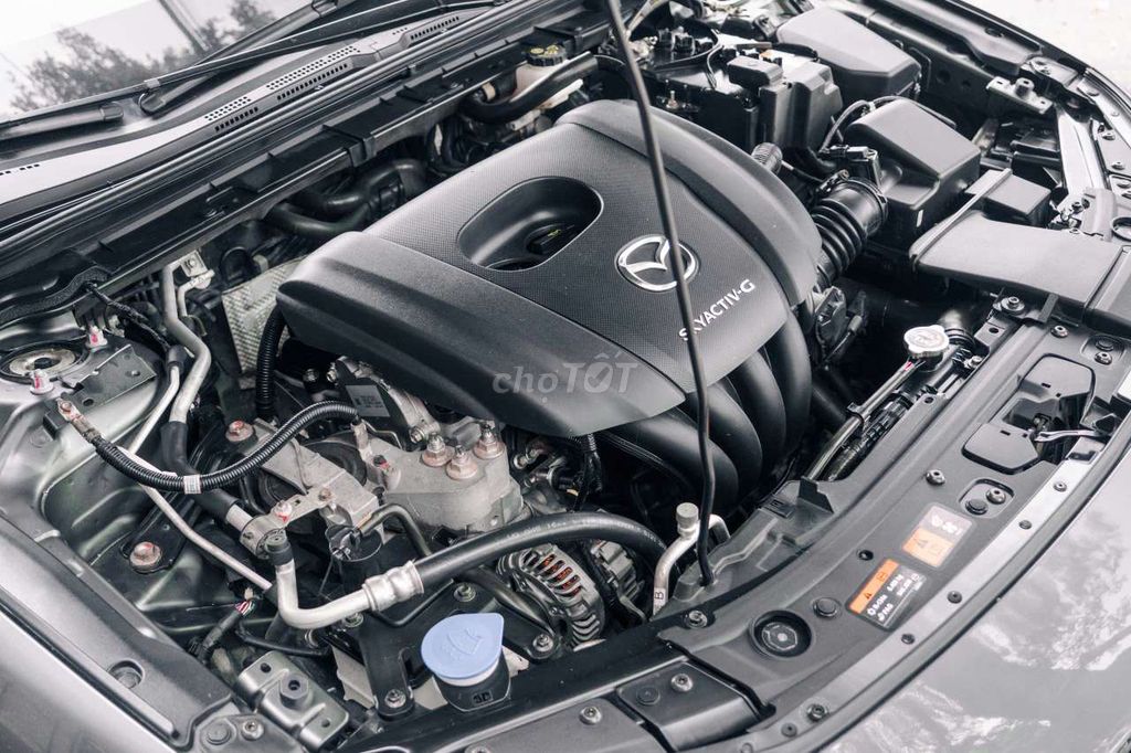 Mazda 3 2022 photo 2
