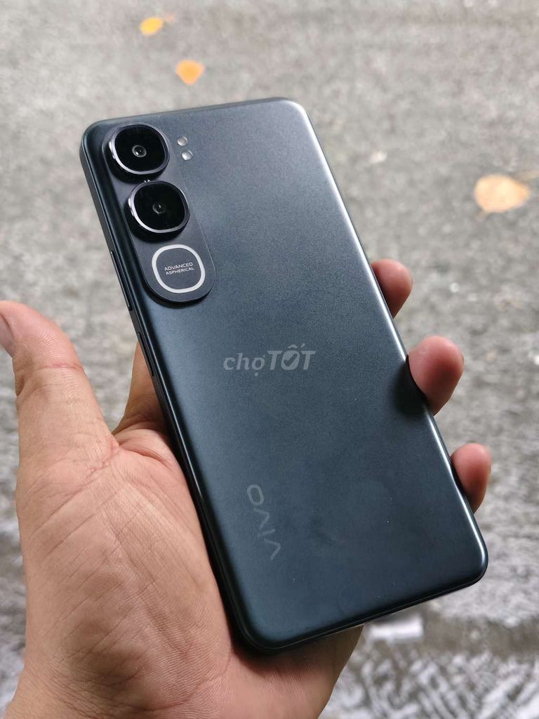 Vivo Y21D Đen chính hãng TGDĐ  chống nước ram 6gb. Mua bán Điện thoại tại Quận 7 Tp Hồ Chí Minh được đăng bởi Nhất Nguyễn hình 1