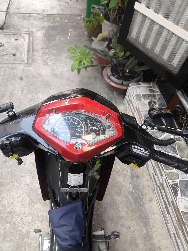 Suzuki X-bike 125cc 2011 Đỏ đen Sport zin100%!. Mua bán Xe máy tại Quận Bình Tân Tp Hồ Chí Minh được đăng bởi Thông hình 5