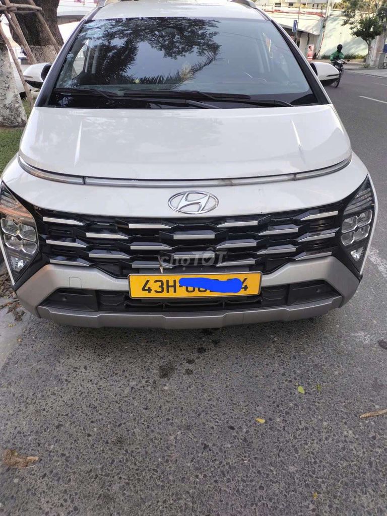 Hyundai Stargazer X белый, машина по контракту