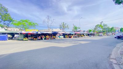 Cho thuê đất 250 m2 khu 586 kế chợ Phú Thứ  7 triệu