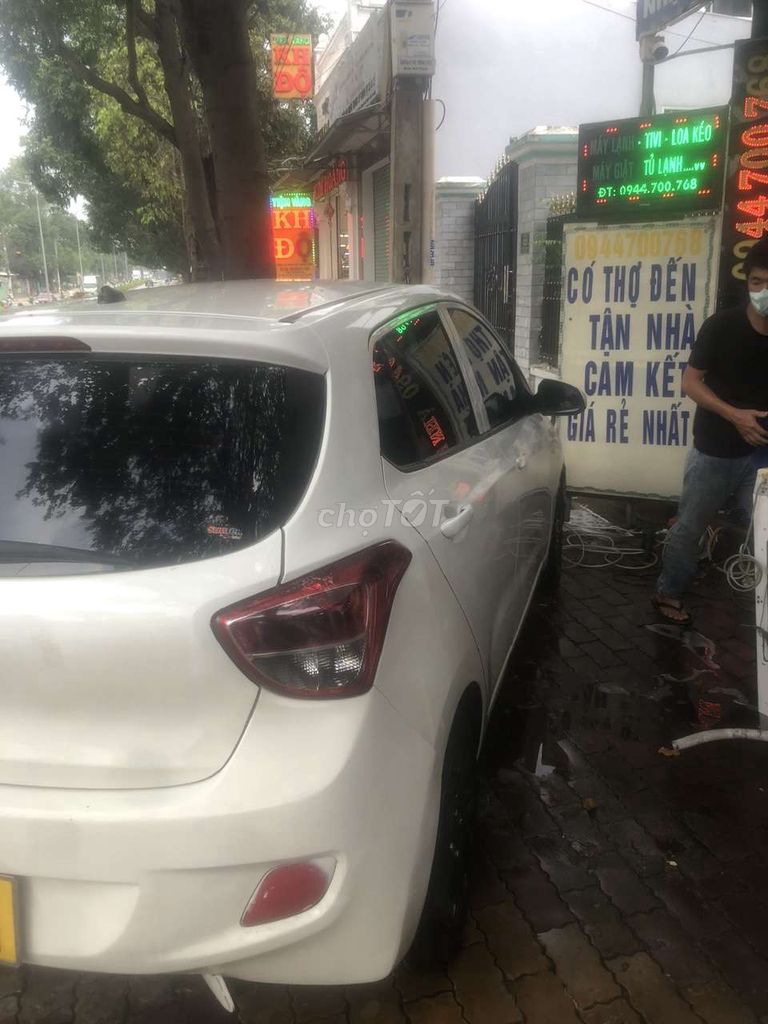 Xe Gia Đình Sử Dụng Cần Bán . Đời 2016 Nhập Ấn Độ. Mua bán Ô tô tại Thị xã Bến Cát Bình Dương được đăng bởi BĐS  Bình Dương  hình 2