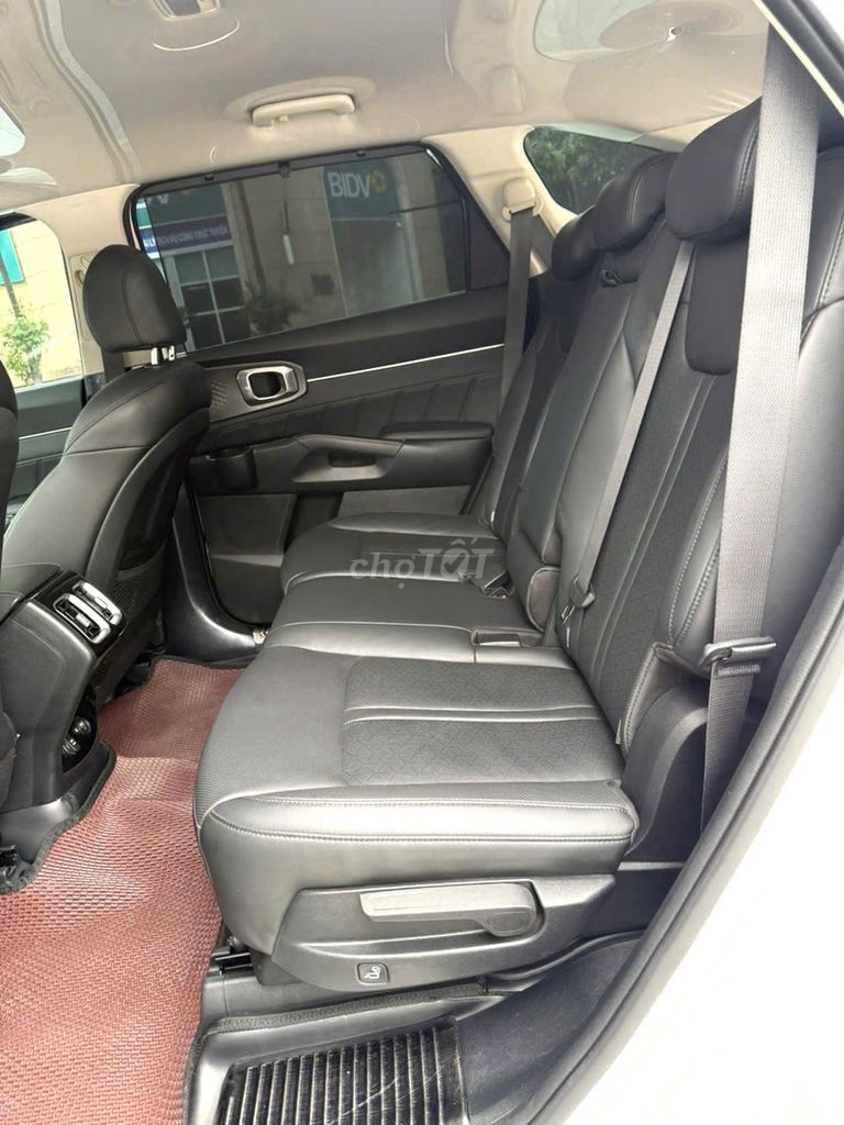 Kia Sorento Dầu Luxury 2024 màu trắng. Mua bán Ô tô tại Quận Thanh Xuân Hà Nội được đăng bởi Nguyễn Tuấn Hoàng hình 14