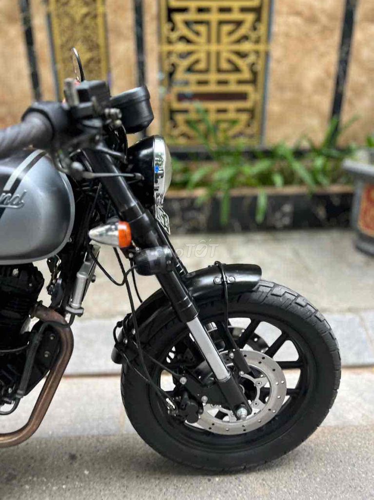 GPX LEGEND 200  góp trước O đồng OK .xe lướt. Mua bán Xe máy tại Quận Cầu Giấy Hà Nội được đăng bởi Tong motor xe may hình 4