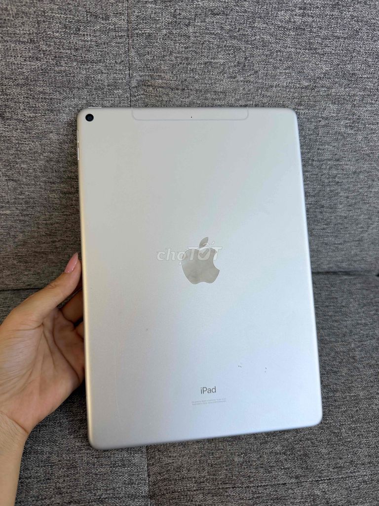 Apple iPad Air 3 Wifi + Sim 64GB Bạc Đã sử dụng. Mua bán Máy tính bảng tại Quận Tân Phú Tp Hồ Chí Minh được đăng bởi Hoàng hình 1