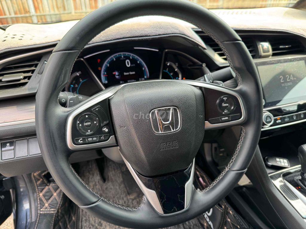 Honda Civic 2019 1.8G  - 72000 km xe cọp. Mua bán Ô tô tại Quận 12 Tp Hồ Chí Minh được đăng bởi chí hình 8