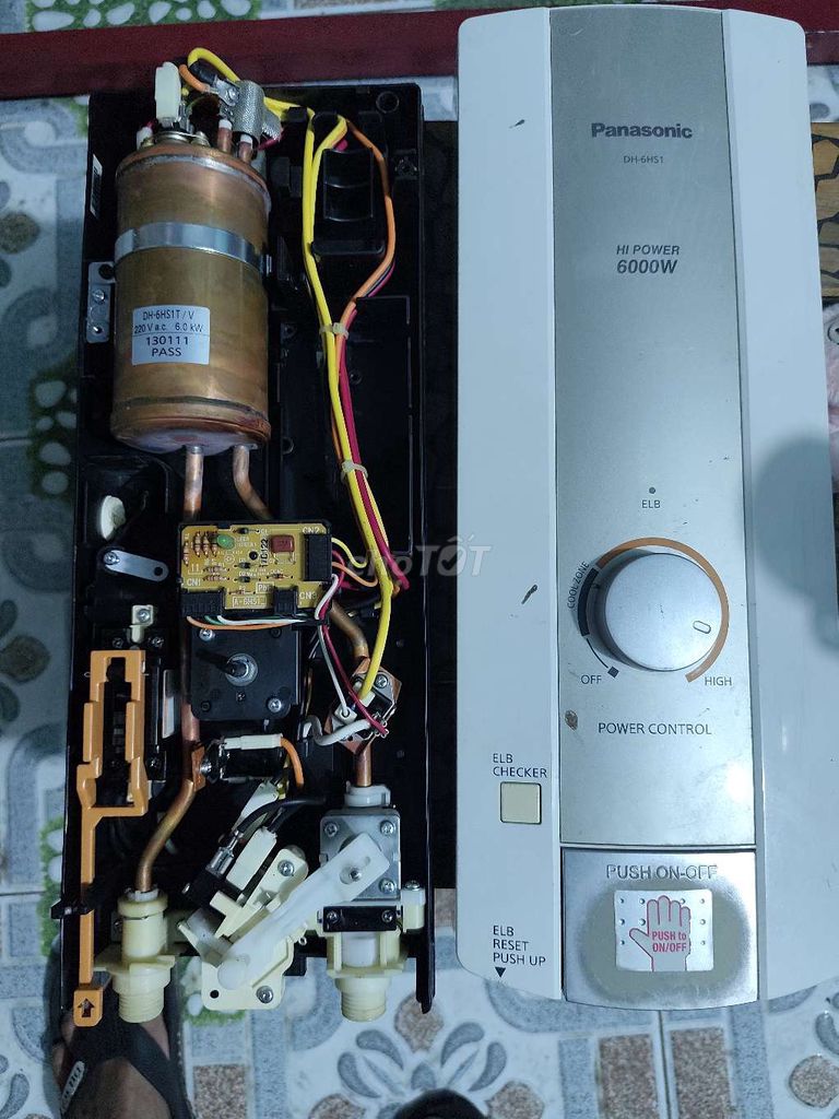Máy nước nóng Panasonic DH-6HS1 6000W. Mua bán Thiết bị vệ sinh, nhà tắm tại Quận Bình Tân Tp Hồ Chí Minh được đăng bởi Tuấn  hình 1