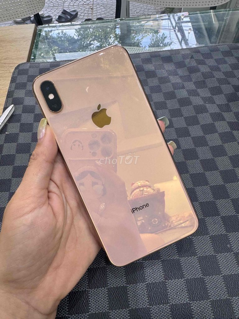 Apple iPhone XS Max Vàng đồng bể kính. Mua bán Điện thoại tại Quận Thanh Khê Đà Nẵng được đăng bởi Hiền hình 1