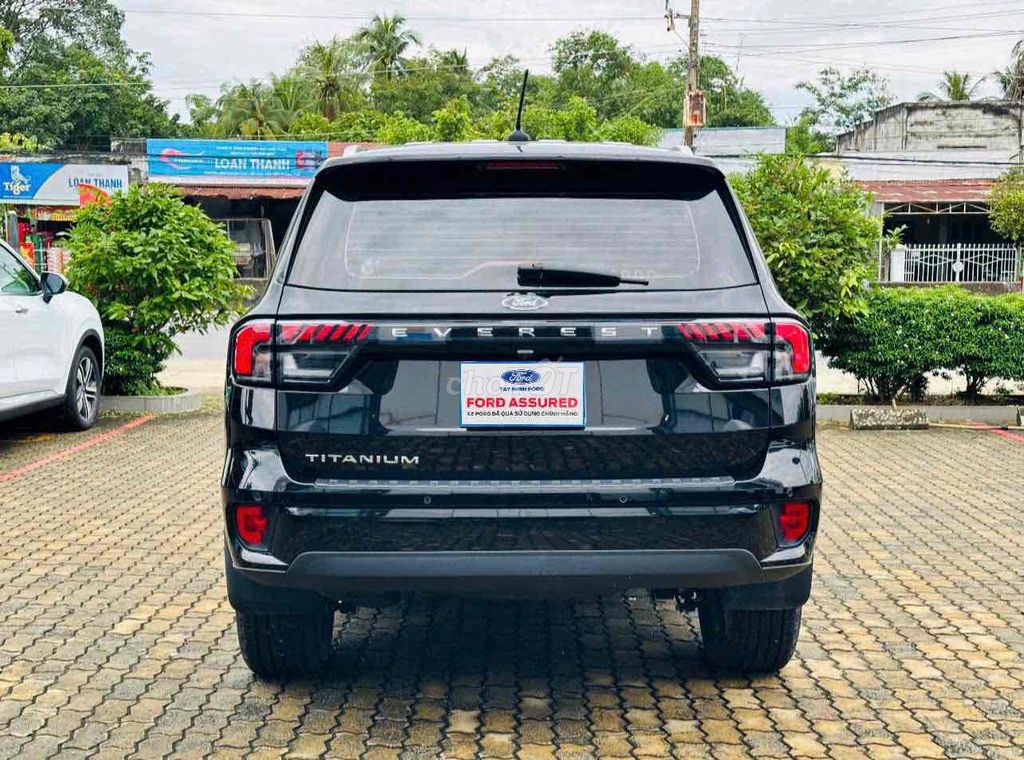 Ford Everest 2022 Titanium 2.0L AT 4x2 - 27000 km. Mua bán Ô tô tại Huyện Hòa Thành Tây Ninh được đăng bởi 0692_ Phạm Nguyễn duy linh hình 10
