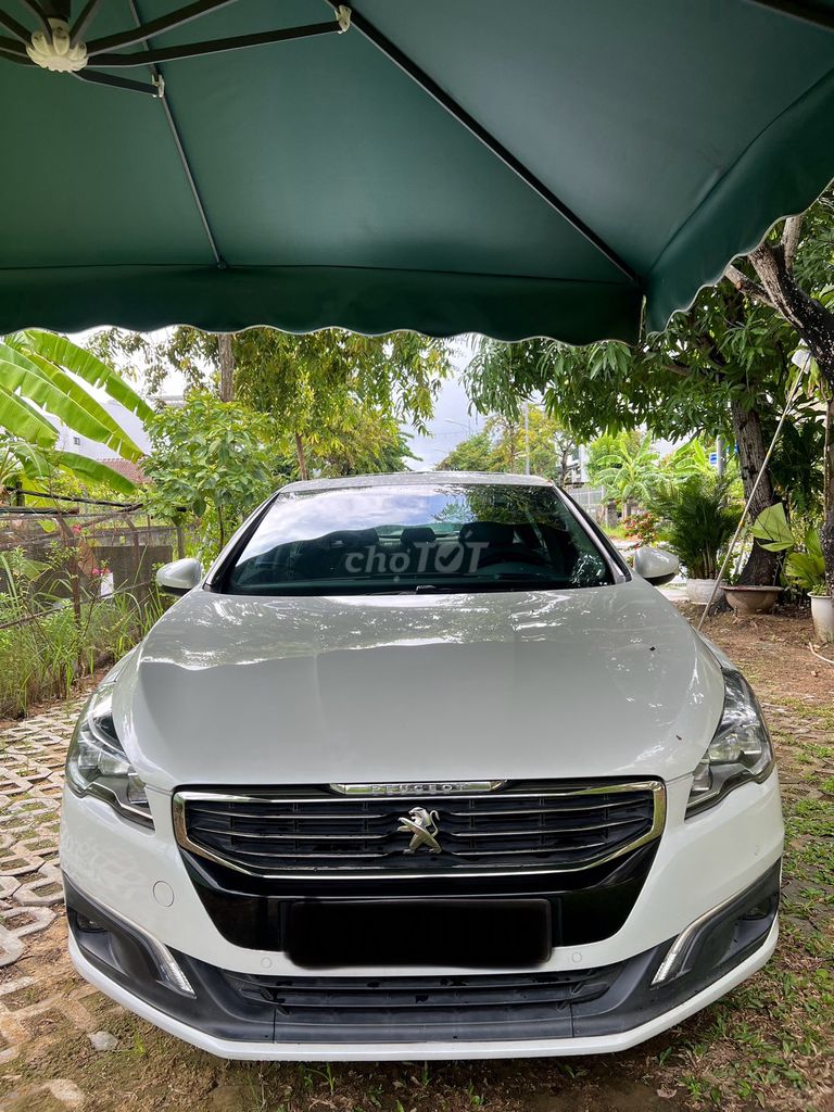 Peugeot 508 2015 белый 82 000 км