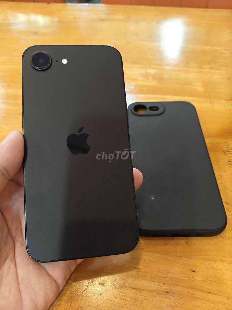 Apple iPhone 16e lock . Mua bán Điện thoại tại Thành phố Buôn Ma Thuột Đắk Lắk được đăng bởi Tèo Điện Thoại  hình 1