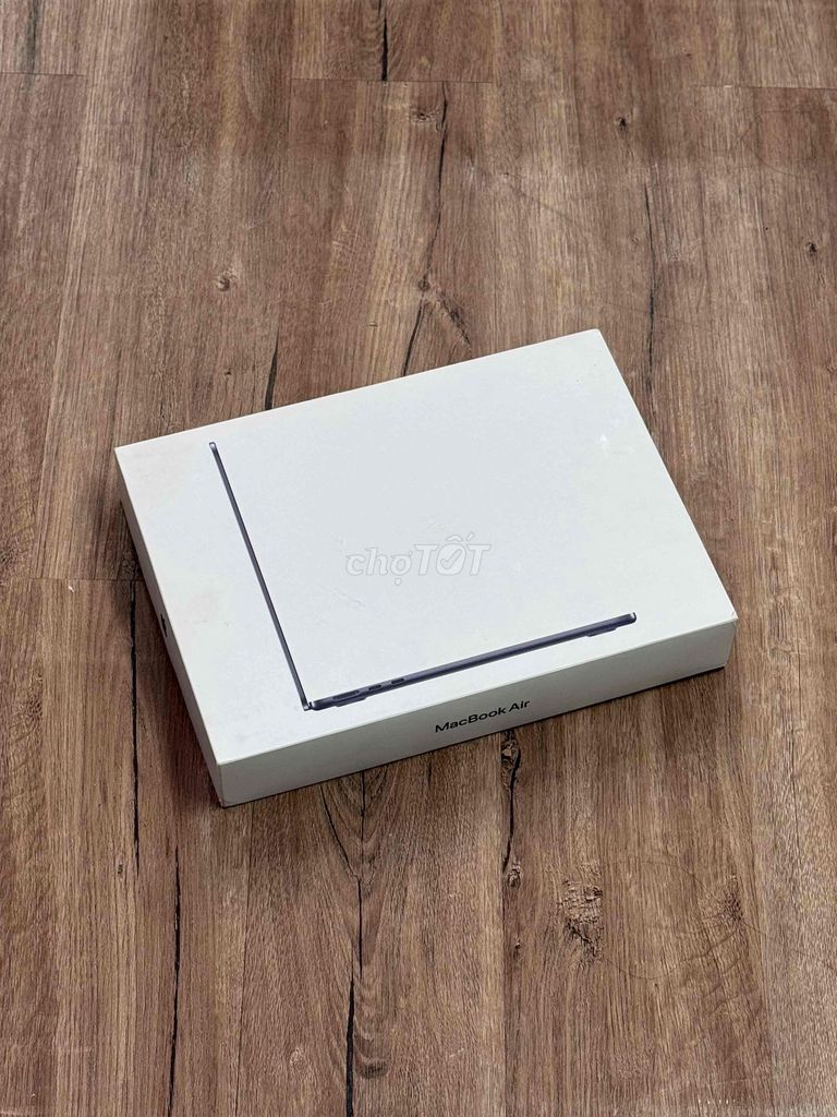 MacBook Air M4 13' 16GB/256GB New chưa sử dụng. Mua bán Laptop tại Quận 10 Tp Hồ Chí Minh được đăng bởi APPLE 2HAND hình 1