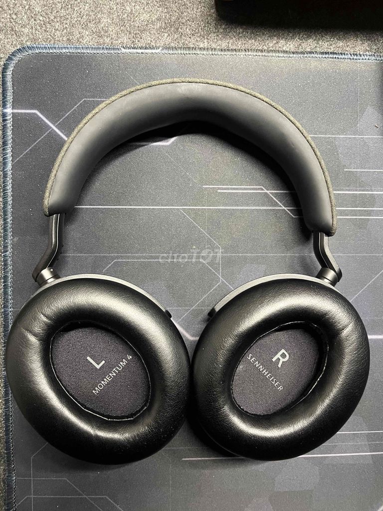 Pass lại tai nghe Bluetooth Sennheiser MOMENTUM 4. Mua bán Tivi, Âm thanh tại Thành phố Thủ Đức Tp Hồ Chí Minh được đăng bởi Duy Nguyên hình 1