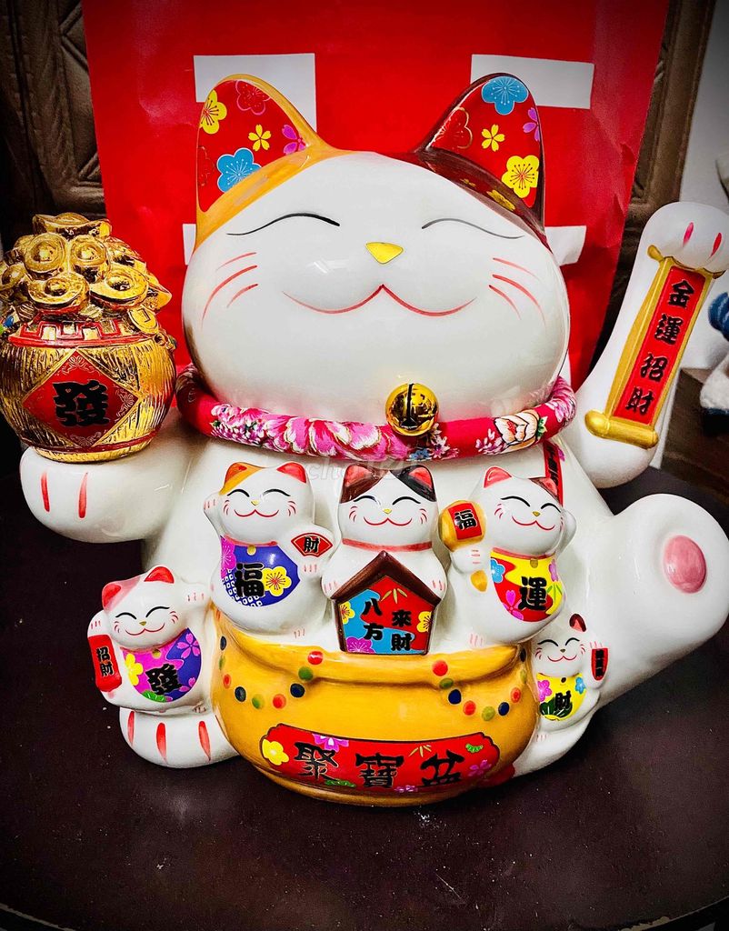 mèo thần tài maneki neko