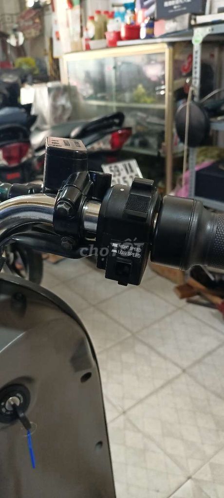 Xe Máy Điện Honda 5bình ắcqui đẹp. Mua bán Xe điện tại Quận 5 Tp Hồ Chí Minh được đăng bởi THẮNG Q5 hình 9