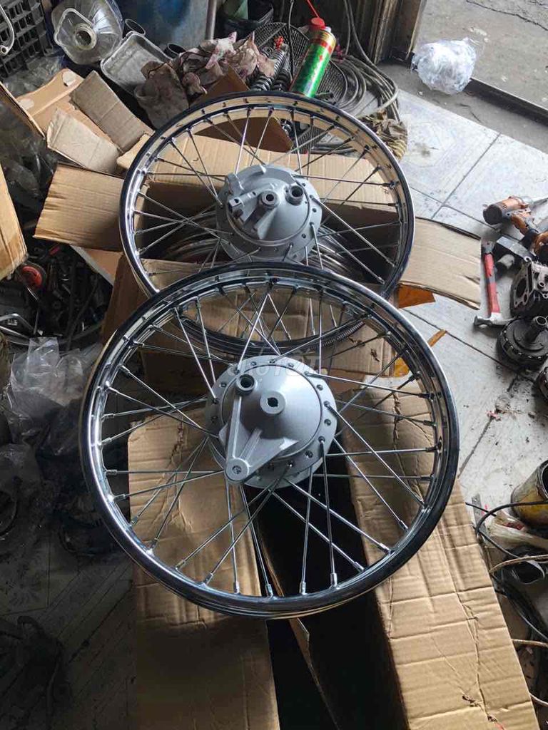 bánh căm honda tháo mới. Mua bán Phụ tùng xe tại Thành phố Biên Hòa Đồng Nai được đăng bởi Tranphuong hình 8