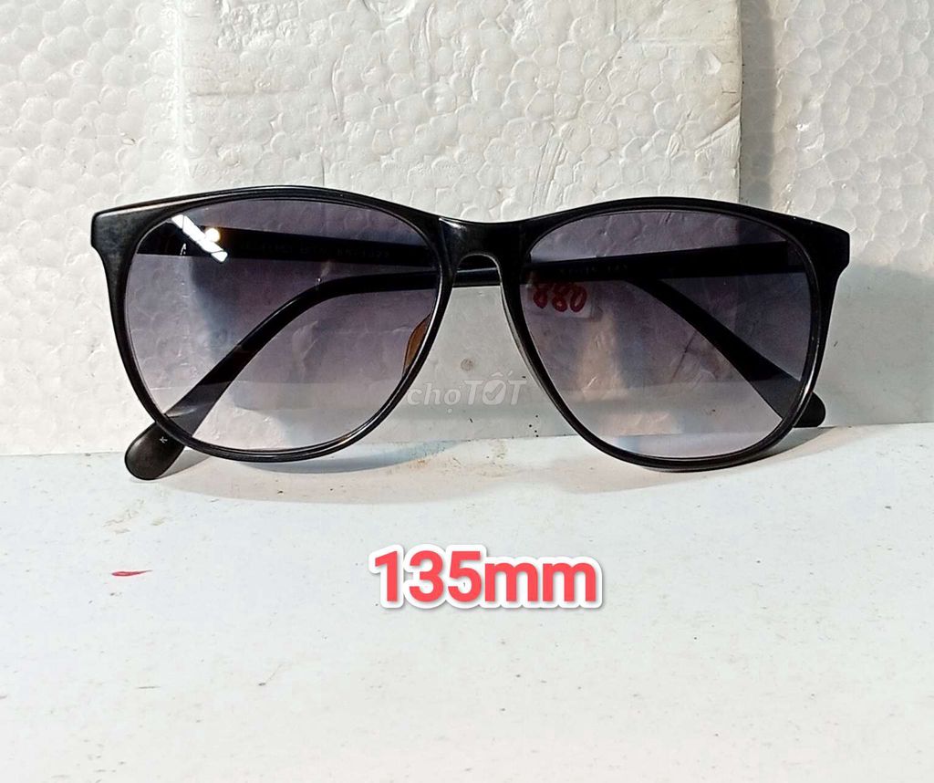 Kính mát Geoffrey Beene GB-3022 Đen. Mua bán Phụ kiện thời trang khác tại Huyện Phúc Thọ Hà Nội được đăng bởi Hoàng Duy Được hình 1