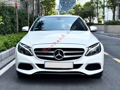 Mercedes C200 trắng nội thất đen Sản xuất 2016. Mua bán Ô tô tại Quận Cầu Giấy Hà Nội được đăng bởi Đức Phát Lộc