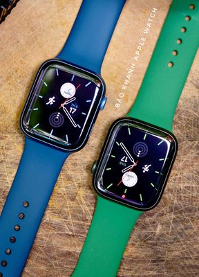 apple watch seri 7 green & blue 45mm