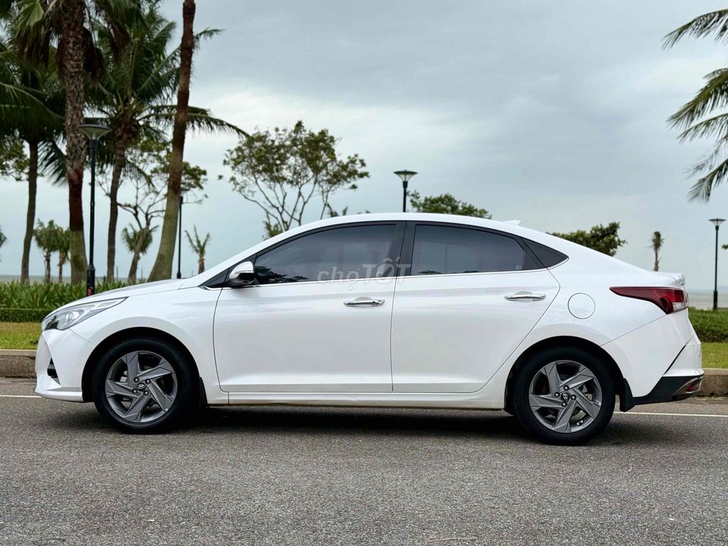 Hyundai Accent 2021 ATH 39.000km Trắng. Mua bán Ô tô tại Quận Sơn Trà Đà Nẵng được đăng bởi Thành Đạt Auto hình 4