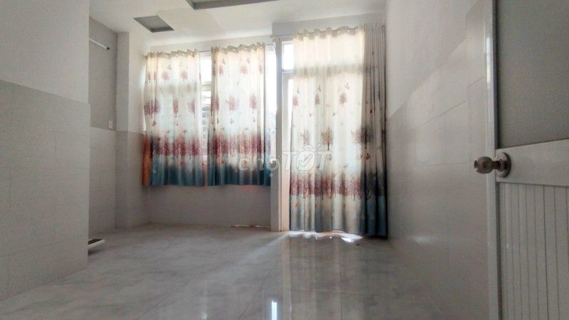 Bán nhà Ba Tháng Hai, Quận 10, lô góc 38m2, cực ngon, chỉ 4 tỷ hơn