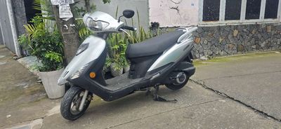 Xe máy Suzuki AU 125 màu bạc, động cơ zin. Mua bán Xe máy tại Huyện Hóc Môn Tp Hồ Chí Minh được đăng bởi Thanh Tung Mai