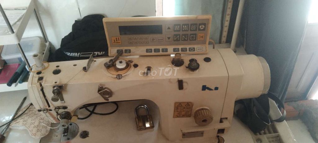 bán bán bán hai bàn máy may một kim với vắt sổ. Mua bán Đồ chuyên dụng, Giống nuôi trồng tại Quận 12 Tp Hồ Chí Minh được đăng bởi Nguyễn Minh Hoà hình 2
