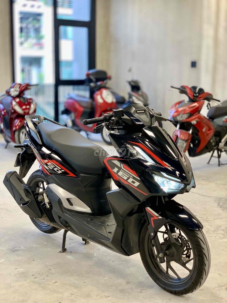 🔥 Honda Vario 160 2023 – Chính chủ đẹp zin BSTP 🔥. Mua bán Xe máy tại Thành phố Thủ Đức Tp Hồ Chí Minh được đăng bởi iMotorbike Khương Phan hình 2