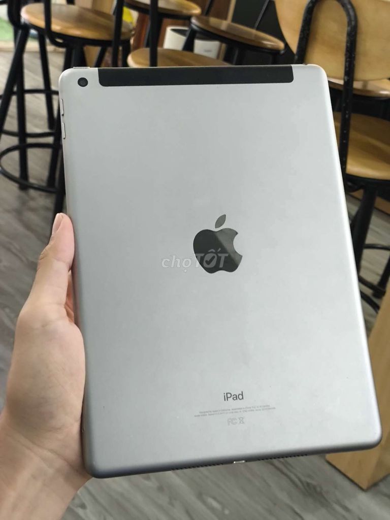 iPad Gen 6 32 Wifi + 4G zin đẹp full cn. Mua bán Máy tính bảng tại Quận Bình Thạnh Tp Hồ Chí Minh được đăng bởi DKSV hình 1