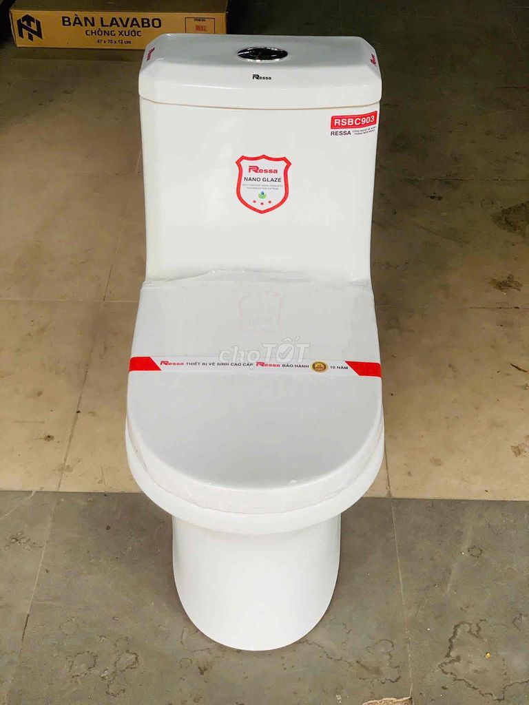 Bồn cầu Ressa RSBC903 Trắng. Mua bán Thiết bị vệ sinh, nhà tắm tại Quận Liên Chiểu Đà Nẵng được đăng bởi Hảo Phạm hình 1