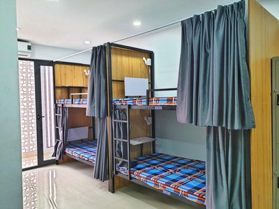 KTX Nam phòng CHỈ 4 BẠN – Cách ĐH BƯU CHÍNH 450M, Gần SPKT, HUTECH