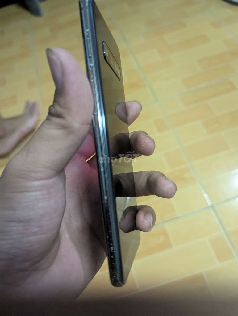 S10 Plus đốm màn ko lan