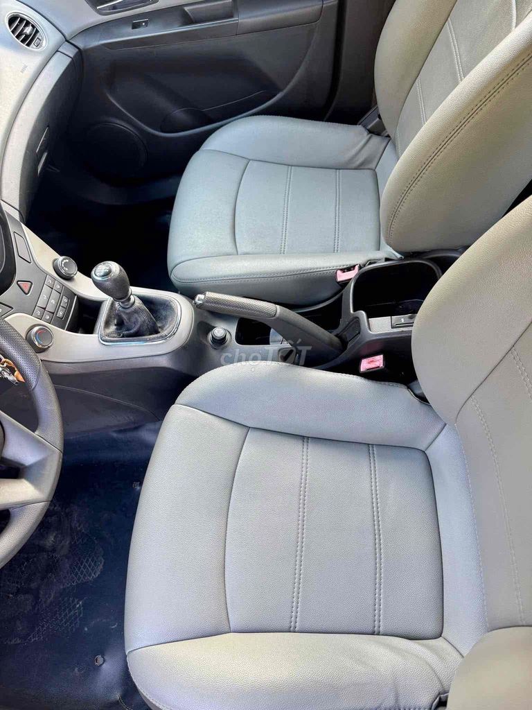 Chevrolet Cruze 2011 Bạc 100.000 km. Mua bán Ô tô tại Huyện Krông Nô Đắk Nông được đăng bởi khánh hình 7