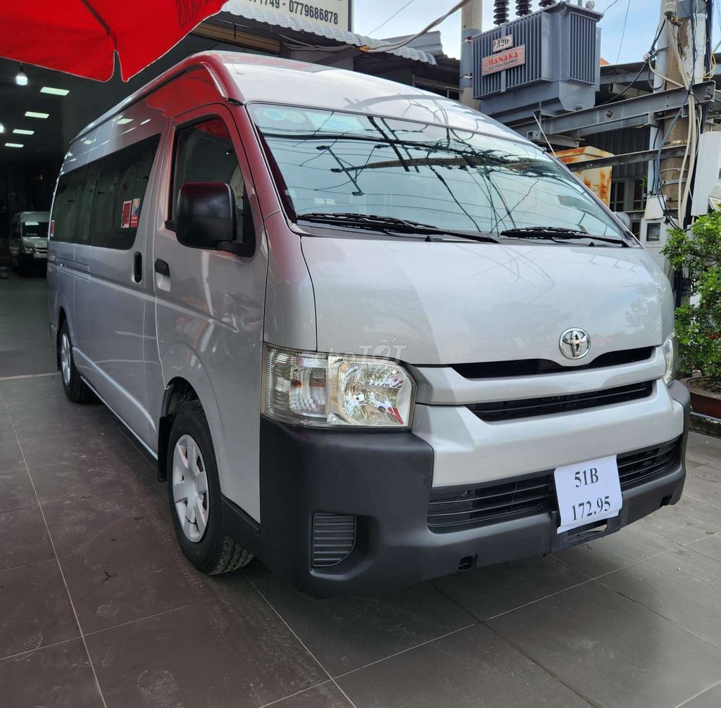 Toyota Hiace 16 chổ 2015 máy xăng zin đẹp. Mua bán Ô tô tại Huyện Bình Chánh Tp Hồ Chí Minh được đăng bởi TUẤN TRẦN hình 3
