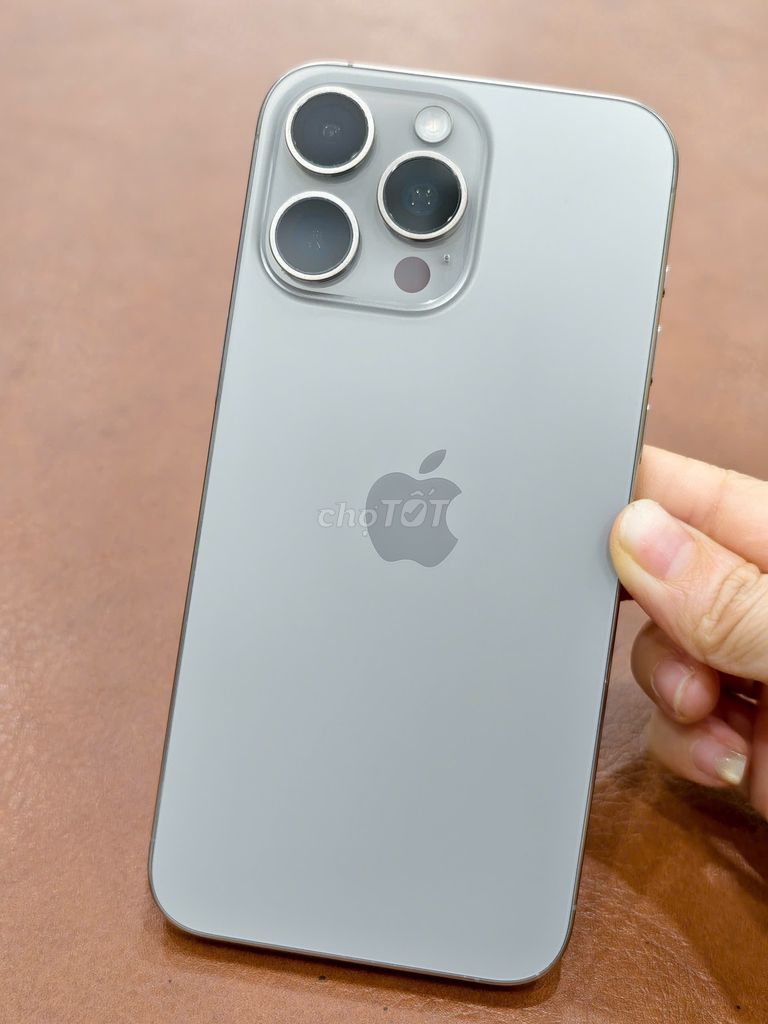 Apple iPhone 15 Pro Max 256GB Titan Mỹ. Mua bán Điện thoại tại Quận Đống Đa Hà Nội được đăng bởi Hn Store hình 1