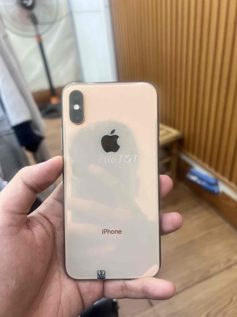 Apple iPhone XS 64GB Vàng. Mua bán Điện thoại tại Quận 10 Tp Hồ Chí Minh được đăng bởi Khánh Minh hình 1