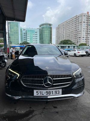 Mercedes Benz E180 lướt model 2022. Mua bán Ô tô tại Quận Bình Thạnh Tp Hồ Chí Minh được đăng bởi Hùng Mercedes Haxaco Hàng Xanh