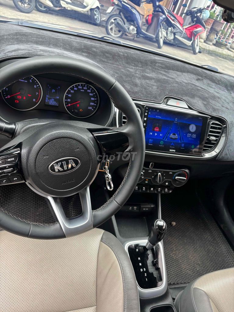 Kia Soluto 2019 AT Deluxe - 80000 km. Mua bán Ô tô tại Thị xã Bến Cát Bình Dương được đăng bởi Vuong hình 3