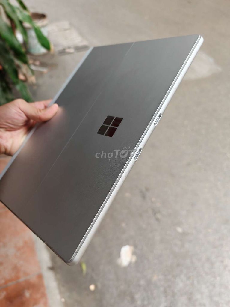 Surface Pro 8 Lte lắp SIM Core i7 16/512G GIAO LƯU