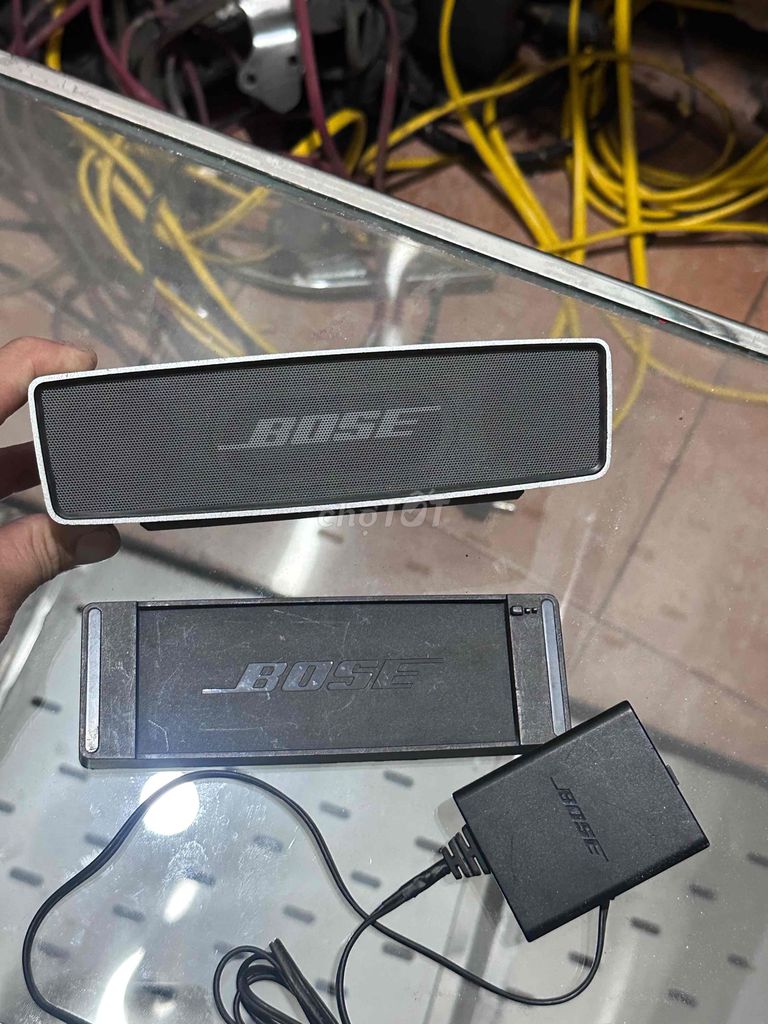 Loa Bluetooth Bose SoundLink Mini 1 Bạc. Mua bán Tivi, Âm thanh tại Thành phố Buôn Ma Thuột Đắk Lắk được đăng bởi Đào Thị Diễm hình 1