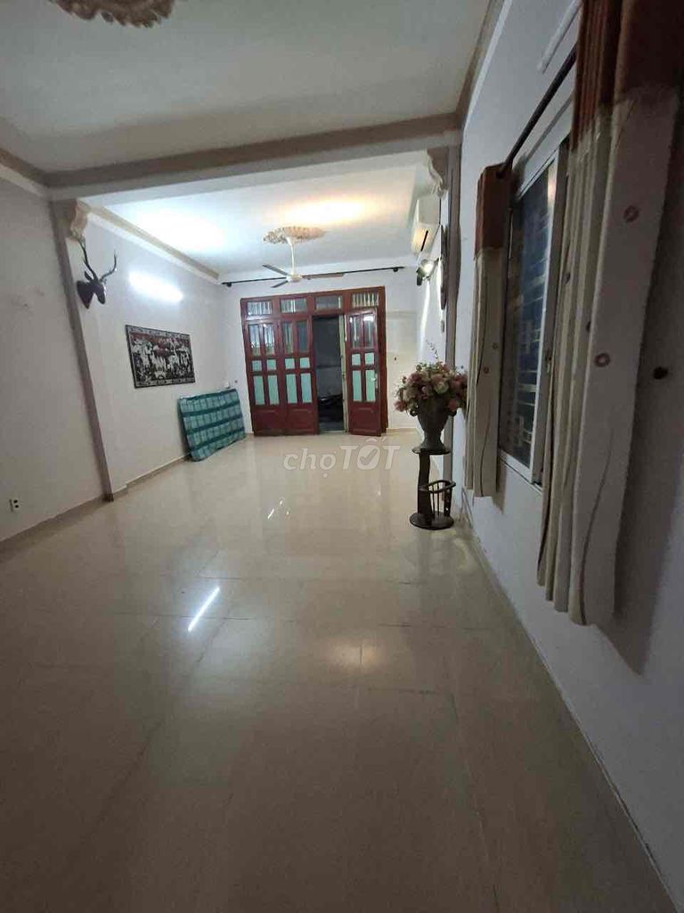 Аренда · 3 комн. · 65 м² · Quận Tân Bình, ул. Đường Lê Văn Sỹ