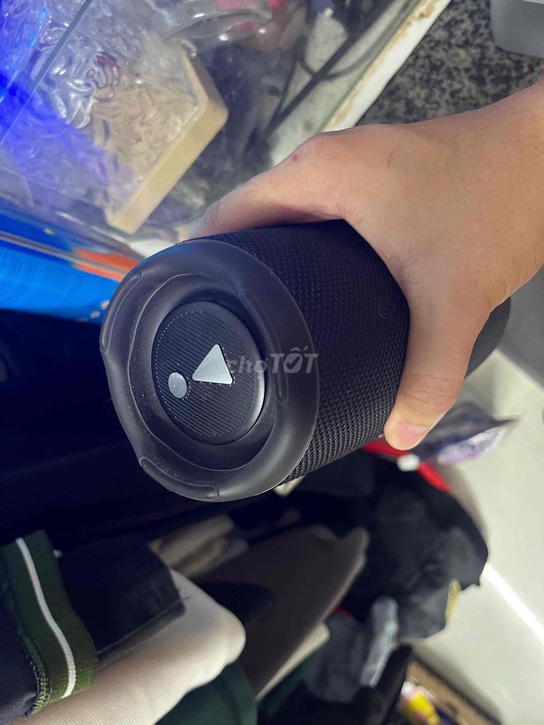 Loa Bluetooth JBL Charge 5 Đen Mới. Mua bán Tivi, Âm thanh tại Quận 4 Tp Hồ Chí Minh được đăng bởi Nguyễn Văn Hoàng  hình 1