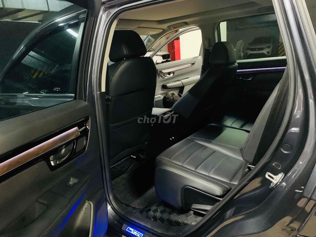 Honda CRV LAWD 2025 Lướt 20000km Siêu Đẹp Hãng Bán. Mua bán Ô tô tại Quận 7 Tp Hồ Chí Minh được đăng bởi Honda Ôtô SG Quận 7 hình 7