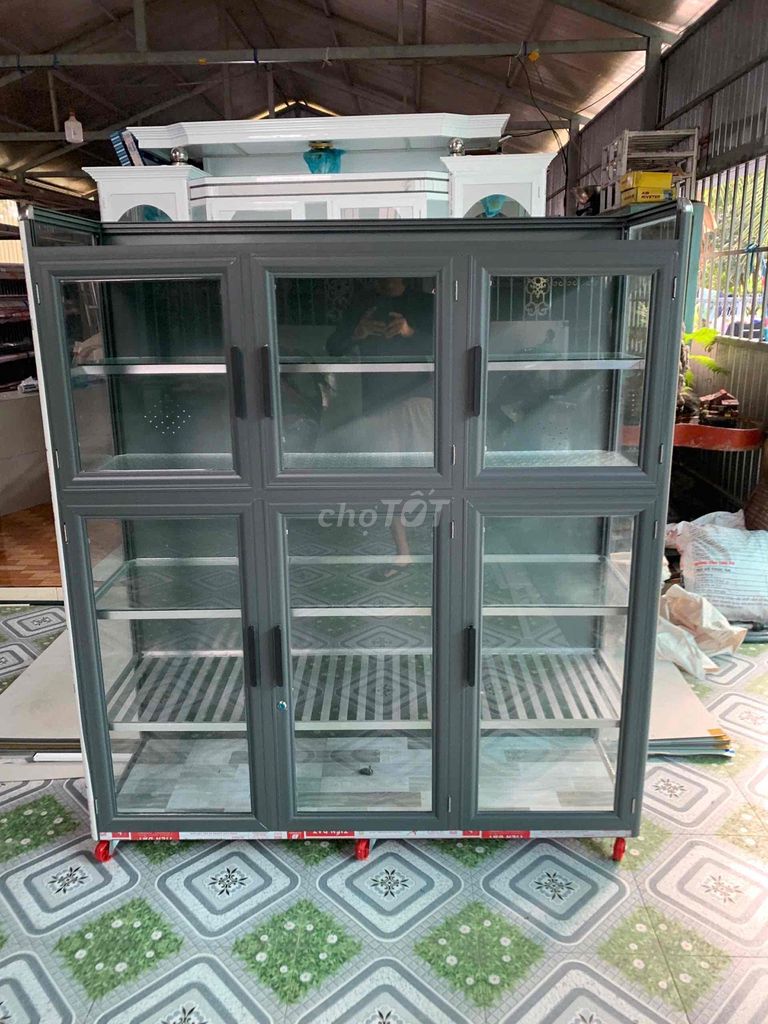 Tủ chén nhôm xám hiện đại. Mua bán Tủ, kệ gia đình tại Huyện Chợ Mới An Giang được đăng bởi Đặng Hiếu Thạnh hình 1