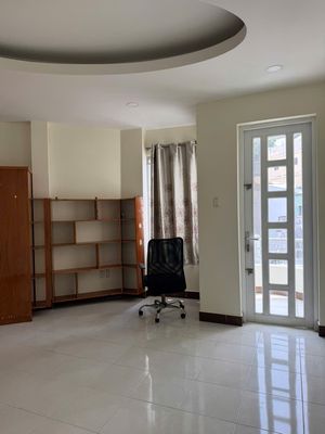 Nhà phố 37 m² · 3 PN · Đường Hòa Hảo