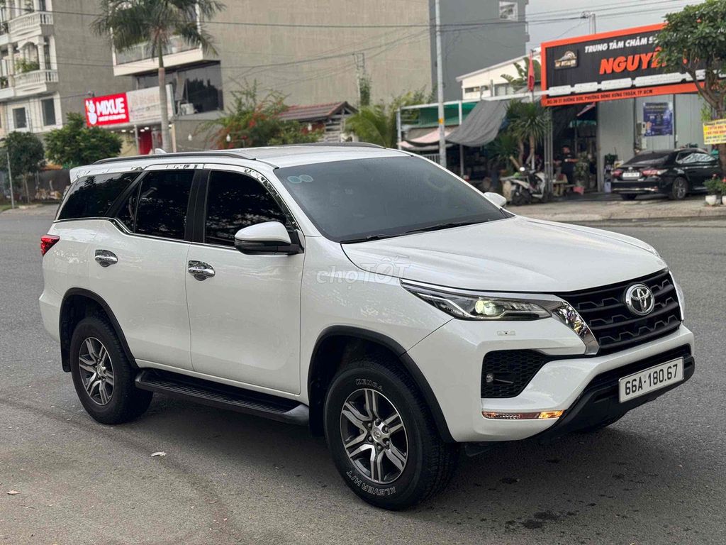 Toyota Fortuner 2022 2.4 4x2 AT - 78000 km. Mua bán Ô tô tại Quận 12 Tp Hồ Chí Minh được đăng bởi Nam Trường  hình 4